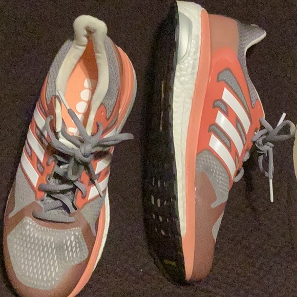 Boost Adidas - Picture 2 of 5